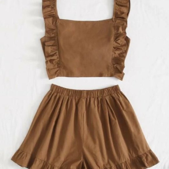 SHEIN Pants - Shein 2 Piece Set - Tie Back Crop Top & Shorts NWT